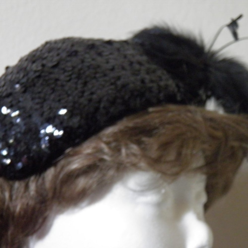 40'S AUTHENTIC BEAUTIFUL BLACK HAT/CLOCHE/SKULL CAP